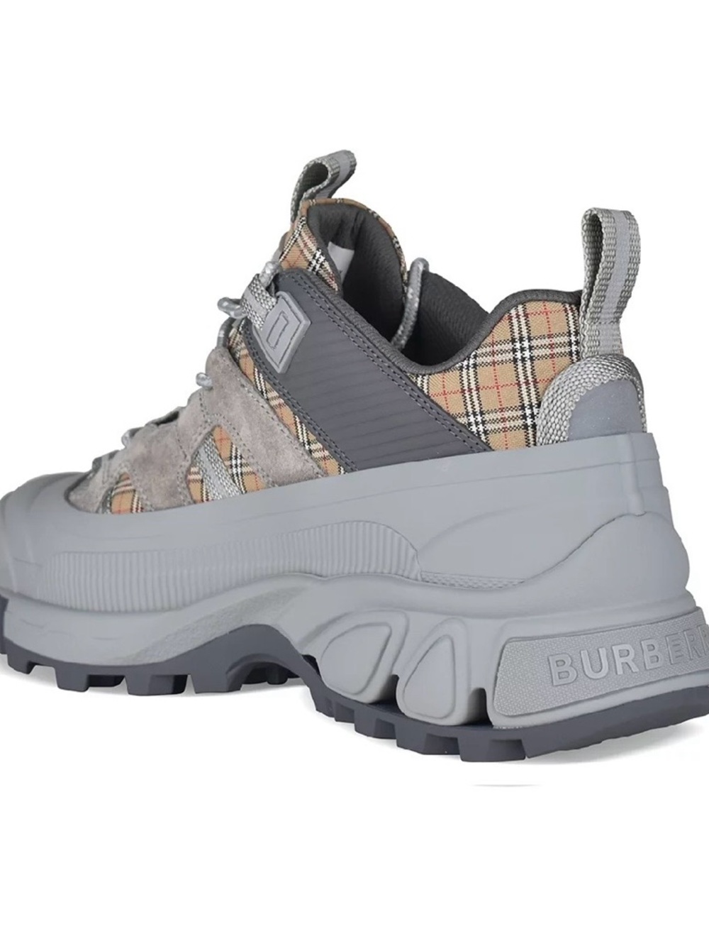 Burberry Men’s BURBERRY
ARTHUR SNEAKERS
STYLE: M STORY
ITEM NUMBER: 80438641003 - Picture 8 of 8